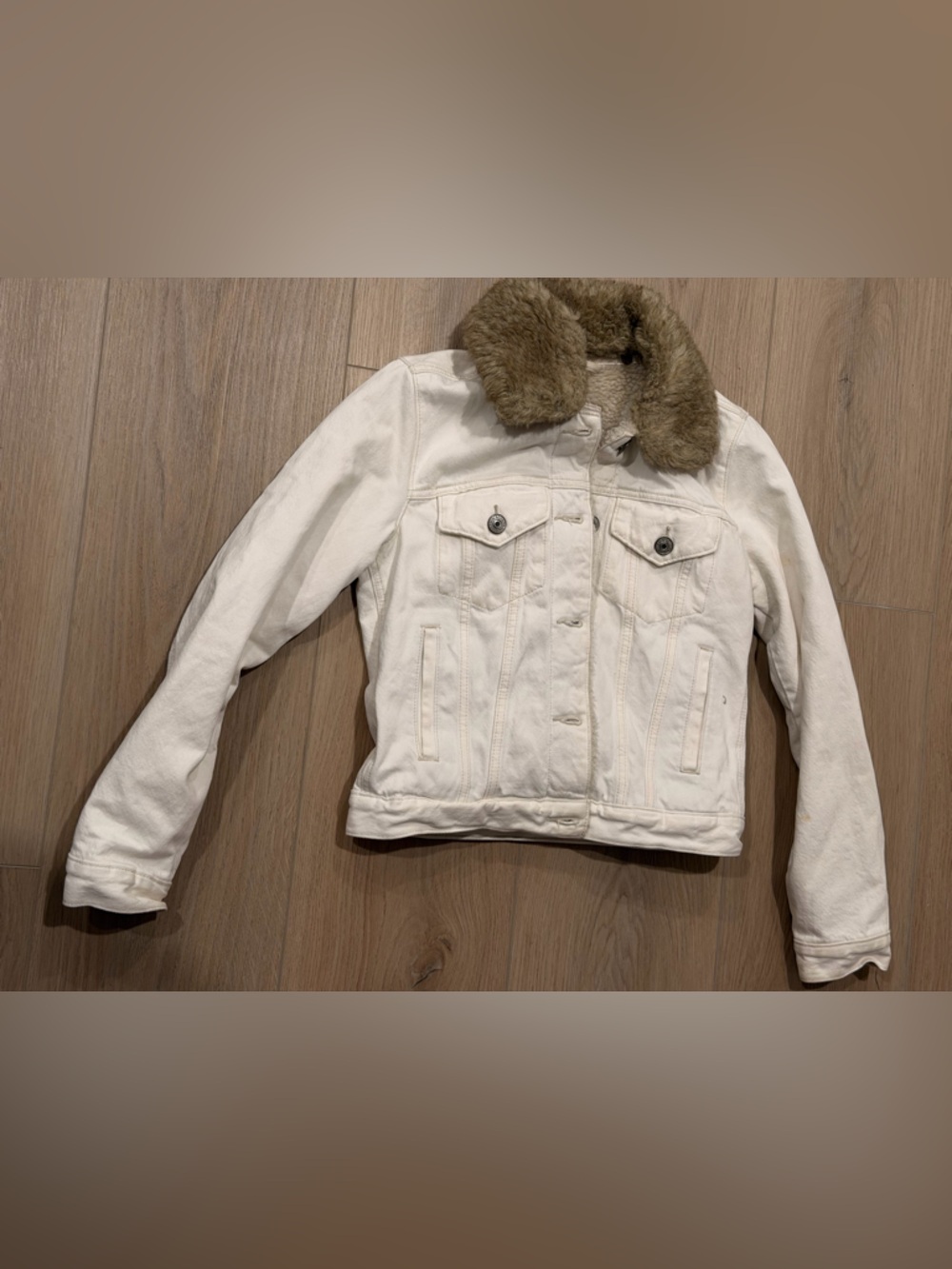 Abercrombie & Fitch Sherpa Lined Denim Jacket - XS - Removable Collar